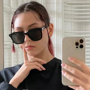 Yuumi Libe Akiniai nuo saulės Moterims Vyrai Black Akiniai Cat eye MGlasses Spy Mados Negabaritinių Prabangos Dizaineris Prekės Jennie Korėja